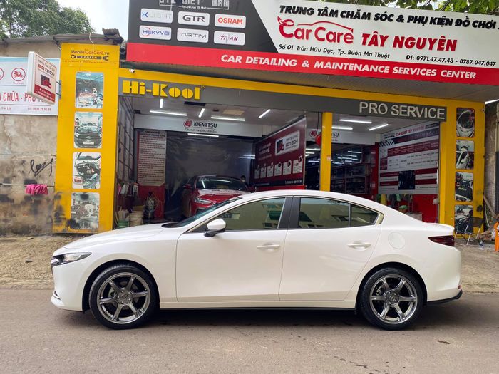 Không gian làm việc chuyên nghiệp tại Car Care Tây Nguyên