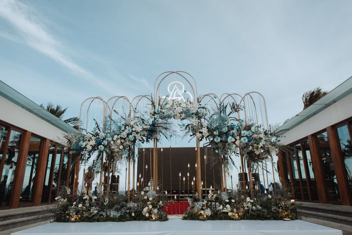 Không gian tiệc cưới thanh lịch được thiết kế bởi Jolie Mai Wedding