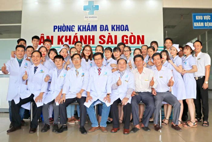 Hình ảnh quy trình khám chữa bệnh chuyên nghiệp và tận tâm tại Phòng khám Ân Khánh Sài Gòn