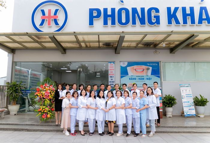 Hình ảnh tổng quan Phòng khám Quốc tế Quang Thanh - Không gian hiện đại, tiện nghi