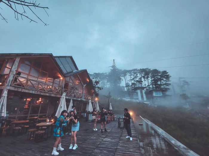 Hình ảnh Đà Lạt Mountain View - góc hồ nước lãng mạn