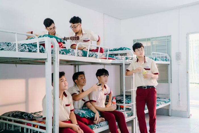 Hình ảnh lớp học hiện đại tại Trường Hoa Sen
