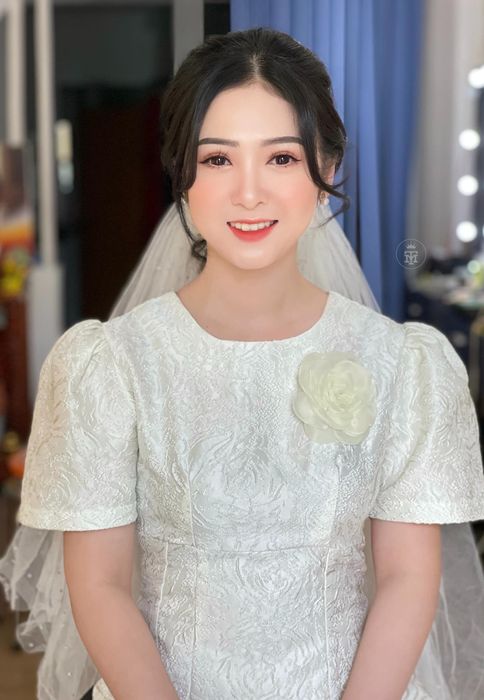 Khoảnh khắc tỏa sáng cùng Trà My Wedding Bridal