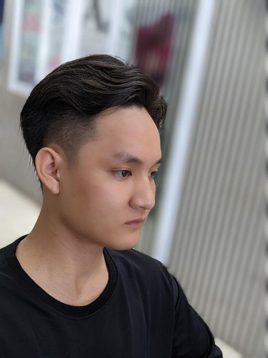 Không gian sang trọng đậm chất quý ông tại Barber Âu Sky - Ảnh 1