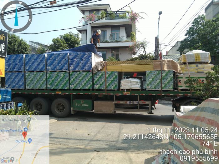 Bộ sưu tập vật liệu cao cấp tại Showroom VLXD Hoàn Thiện Phú Bình