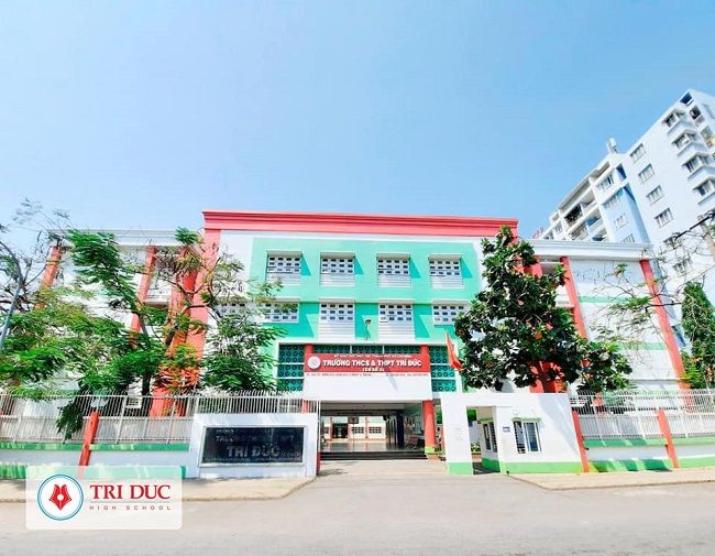 Hình ảnh khuôn viên xanh mát Trường Trí Đức