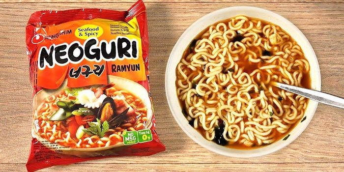 Trải nghiệm hương vị Hàn Quốc cùng mì Neoguri