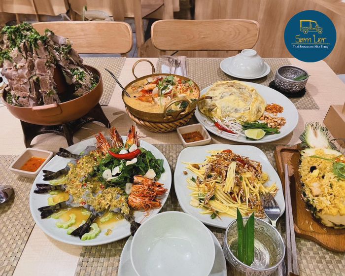 Những món ăn Thái hấp dẫn tại Sam Lor Thai Restaurant