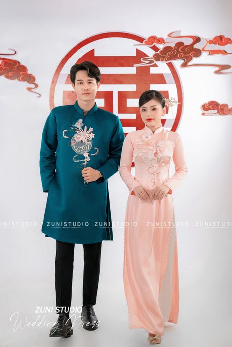 Hình ảnh ZUNI Studio - Bộ sưu tập áo dài cưới tinh tế
