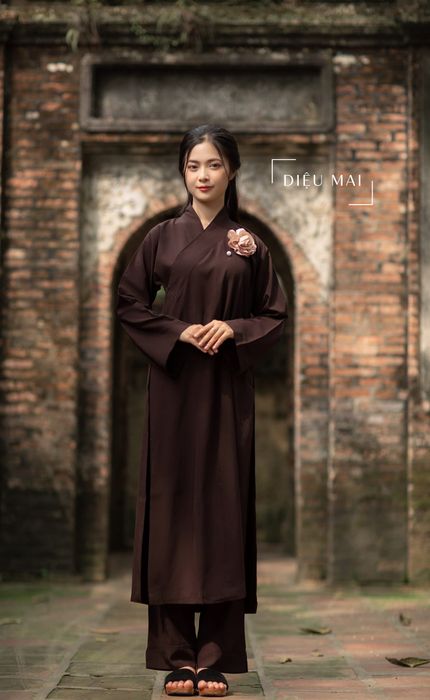 Diệu Mai - Trang Phục Phật Tử - Hình Ảnh 1