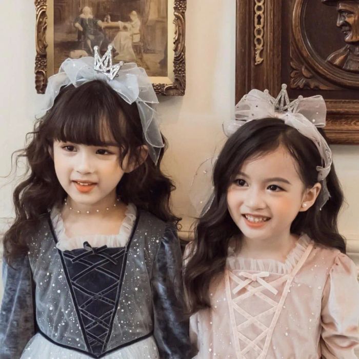 Không gian sang trọng trưng bày những bộ váy công chúa tại Hannah Kids