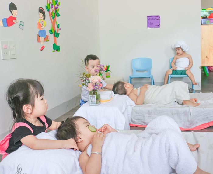 Giờ học tiếng Anh vui nhộn với giáo viên bản ngữ