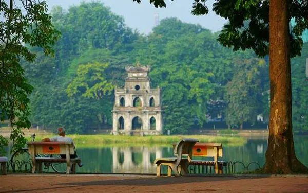 Hình ảnh minh họa: Khu phố cổ Hà Nội - Lối về nghìn năm văn hiến (Nguồn: Internet)
