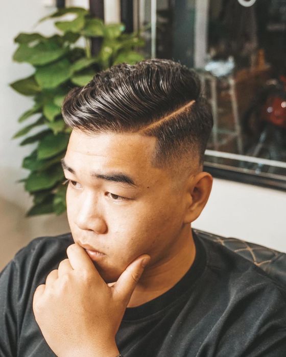 Hình ảnh REU BarberShop - Không gian sang trọng đậm chất nghệ thuật