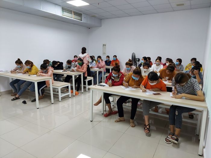 Hình ảnh đội ngũ nhân sự chuyên nghiệp tại Vạn Xuân