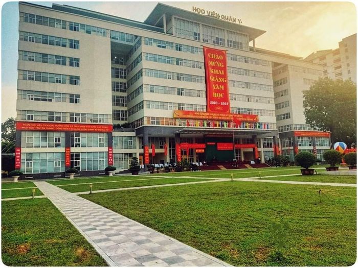 Hình ảnh phòng thực hành hiện đại tại Học viện Quân Y
