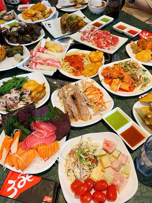 Quầy buffet hải sản phong phú tại HP3 (Ảnh 2)