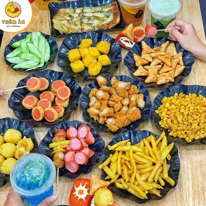 Không gian ấm cúng và những món ngon tại Nem Rán Trung Kiên