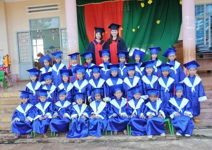 Giờ học ngoại khóa đầy niềm vui tại Trường Mầm non Họa Mi