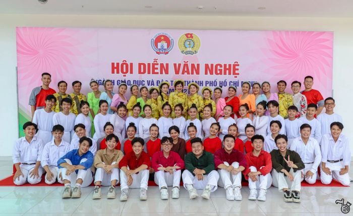 Hình ảnh khuôn viên xanh mát Trường THPT Nguyễn An Ninh