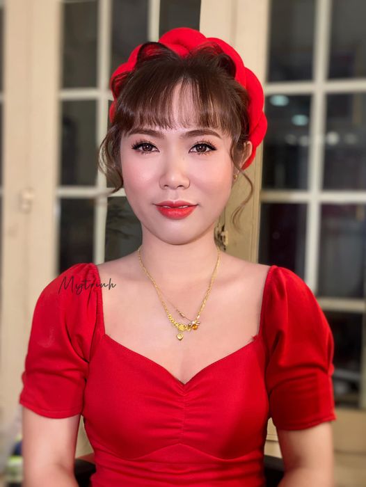 Khoảnh khắc tỏa sáng của cô dâu qua phong cách My Trinh Makeup