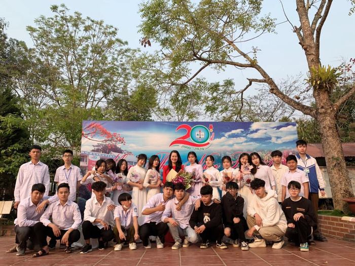 Những khoảnh khắc đẹp trong đời sống học đường tại THPT Phan Đình Giót