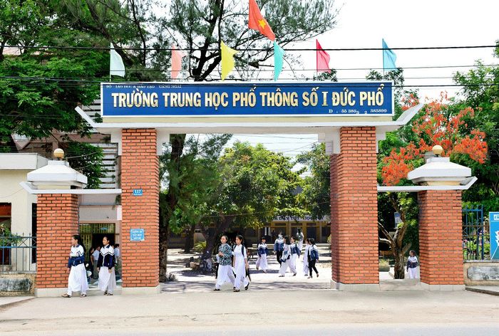 Góc nhìn ấn tượng về Trường THPT Số 1 Đức Phổ