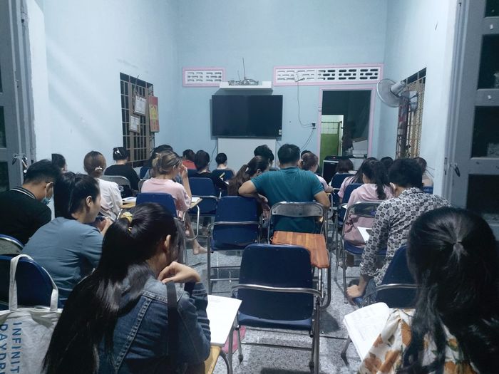 Hoạt động giảng dạy tại Việt Trung Bình Phước