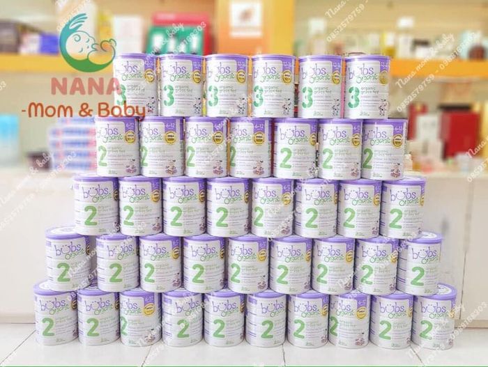 Nana Mom & Baby - Hình ảnh 1: Không gian mua sắm hiện đại với các khu vực sản phẩm được bài trí khoa học, dễ dàng tìm kiếm.