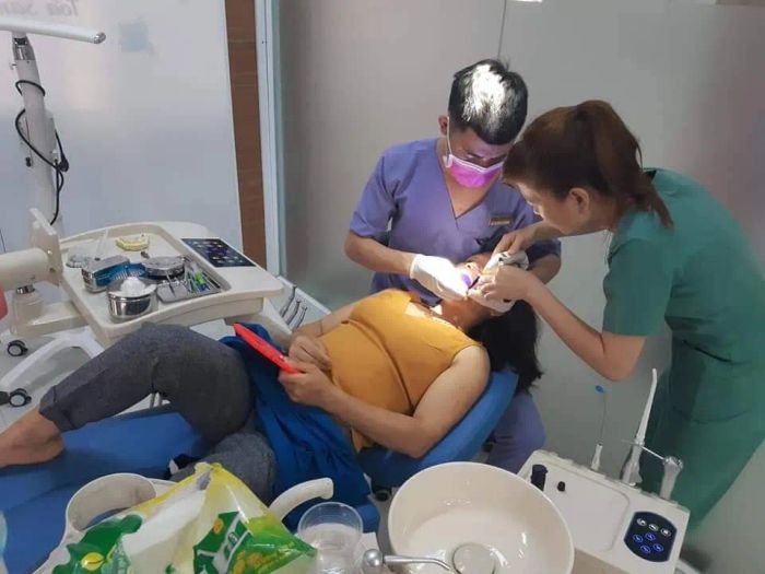 Hình ảnh thực tế tại Nha Khoa Việt Mỹ Sài Gòn - Chi nhánh Bình Phước