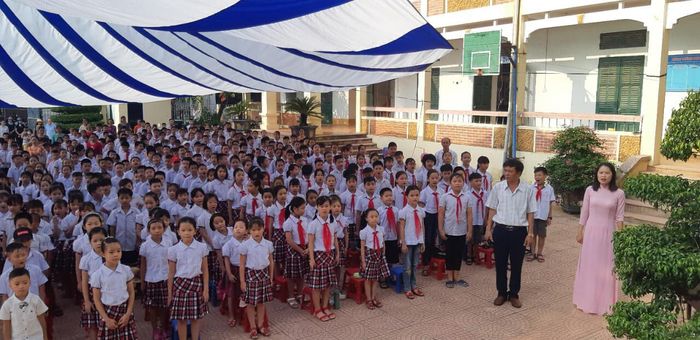 Thư viện hình ảnh hoạt động của Trường Tiểu học và THCS Vụ Bản