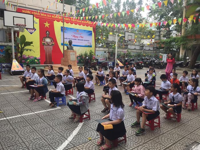 Hình ảnh Trường Tiểu học Phan Thanh - Khuôn viên xanh mát với cơ sở vật chất hiện đại