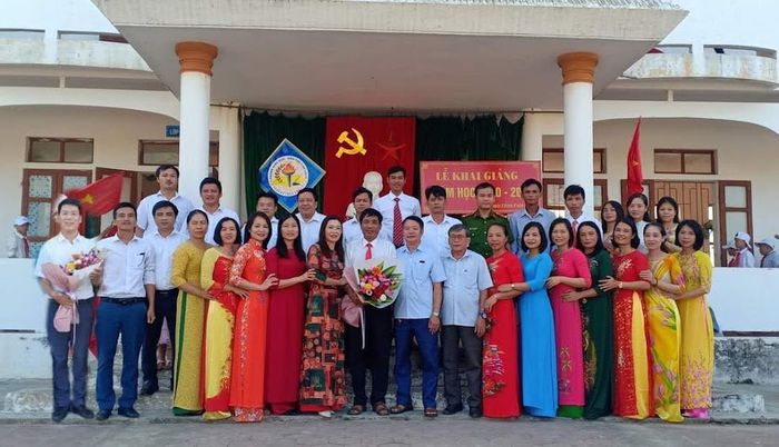Cơ sở vật chất khang trang tại Trường THCS Sơn Lộc
