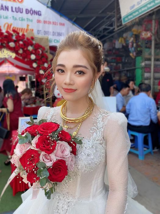 Studio-Áo cưới Uyên ảnh 1