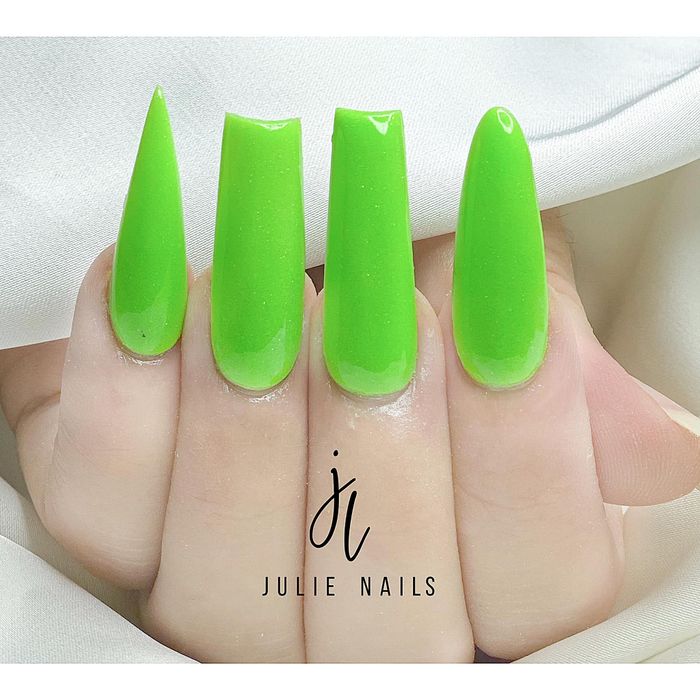 JULIE NAILS – Phong cách tinh tế và khác biệt qua từng thiết kế (ảnh 2)