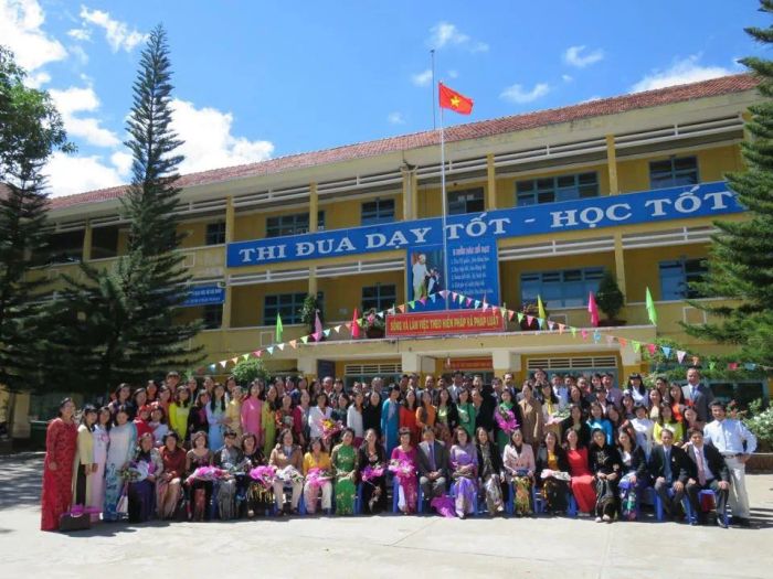 Trường THCS Lam Sơn Đà Lạt - Hình ảnh 1