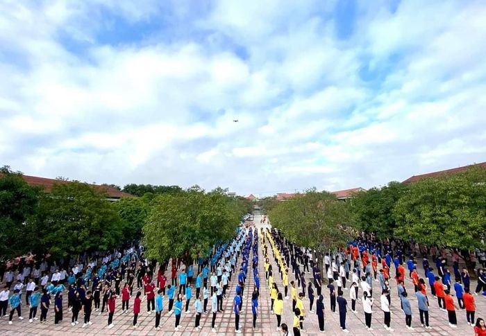Hoạt động học tập và vui chơi tại Trường PT Hermann Gmeiner Vinh