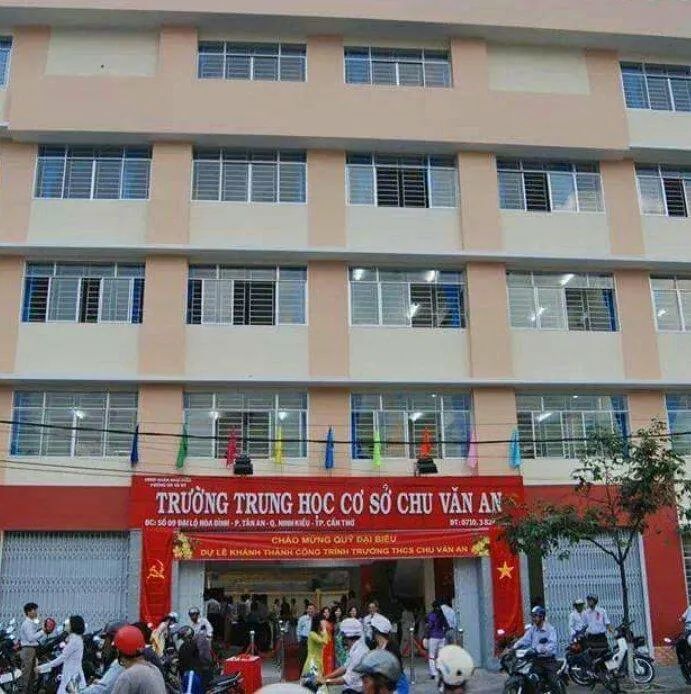 Hình ảnh ấn tượng về cơ sở vật chất hiện đại của Trường THCS Chu Văn An
