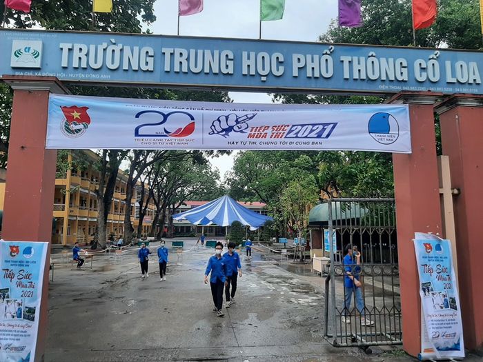 Toàn cảnh khuôn viên xanh mát THPT Cổ Loa