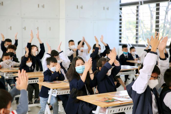 Hình ảnh khuôn viên xanh mát tại QTH School