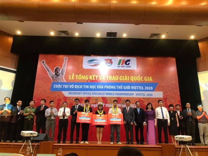 Khuôn viên trường THPT Chuyên Hùng Vương - không gian học tập lý tưởng cho tài năng trẻ