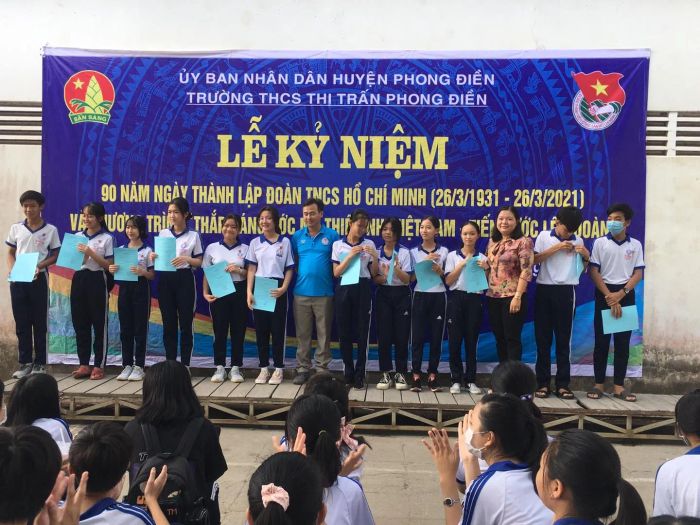 Hình ảnh đầu tiên về Trường THCS Thị Trấn Phong Điền - Ngôi trường chất lượng cao vùng quê sông nước