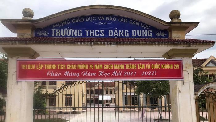 Hình ảnh ấn tượng về khuôn viên Trường THCS Đặng Dung