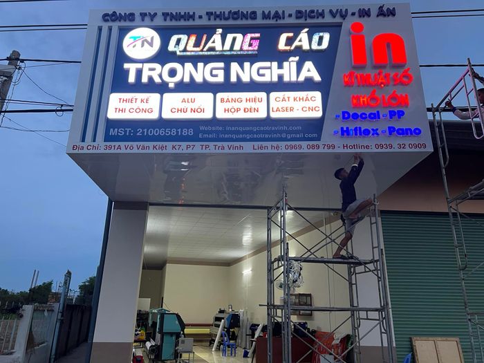 Hình ảnh thi công thực tế của Quảng Cáo Trọng Nghĩa
