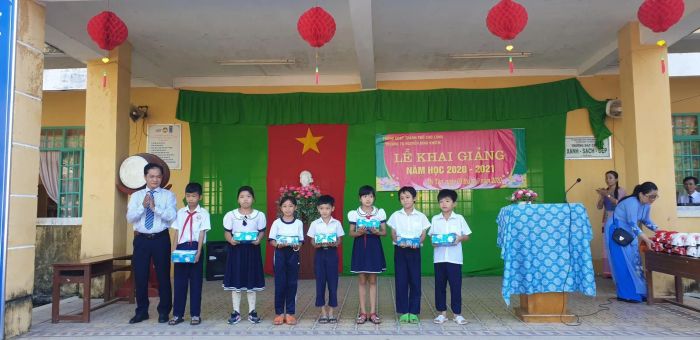 Hoạt động thể chất sôi nổi tại Trường Tiểu học Nguyễn Bỉnh Khiêm (Ảnh 3)