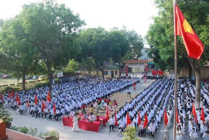 Một góc nhìn khác về Trường THPT Xuân Giang - Từng bước xây dựng tương lai cho thế hệ trẻ