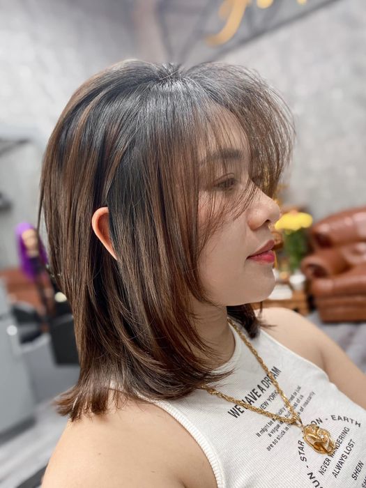 Không gian hiện đại và chuyên nghiệp tại HOÀNG KỲ Hair Salon - Academy