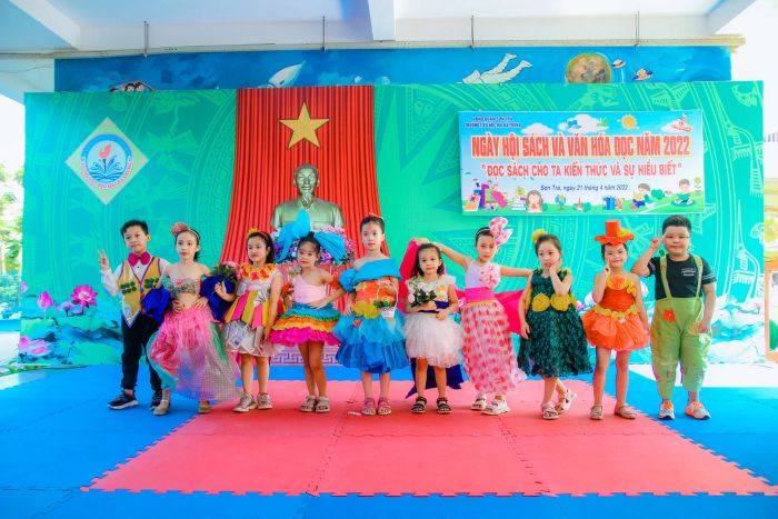 Khuôn viên xanh mát của Trường TH Hai Bà Trưng