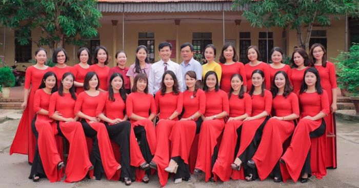 Góc nhìn chân thực về Trường THPT Đinh Bạt Tụy qua ảnh 2