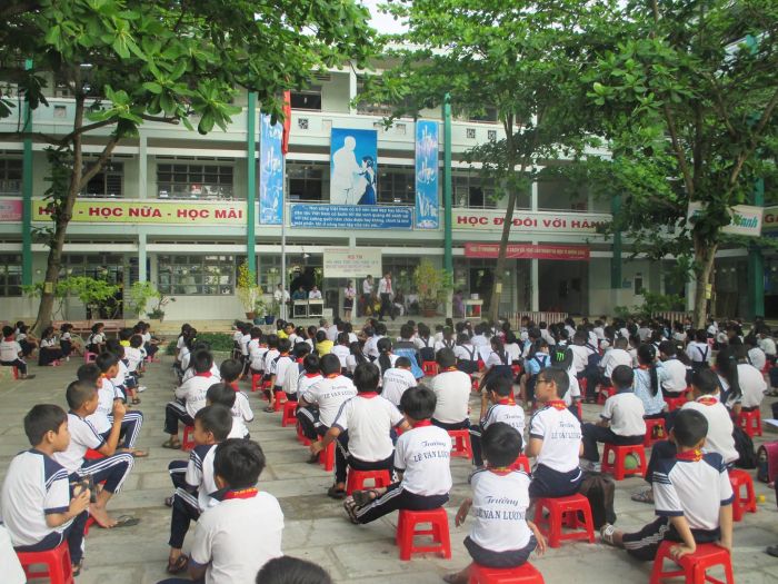 Trường Tiểu Học Lê Văn Lương Ảnh 2